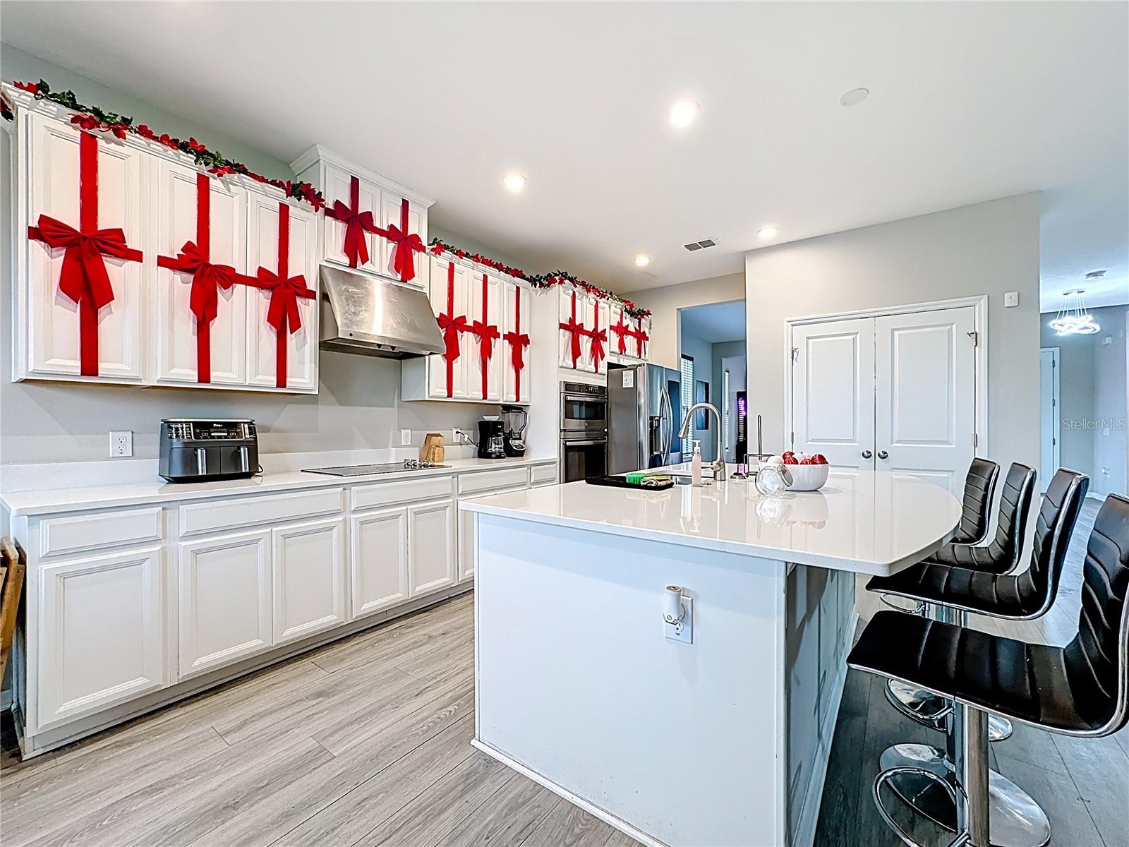 Image 17 of 79 For 3950 Carrick Bend Drive