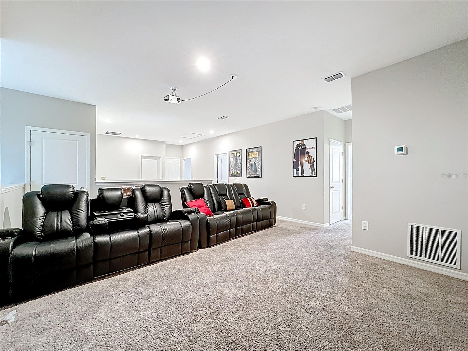 Image 33 of 79 For 3950 Carrick Bend Drive