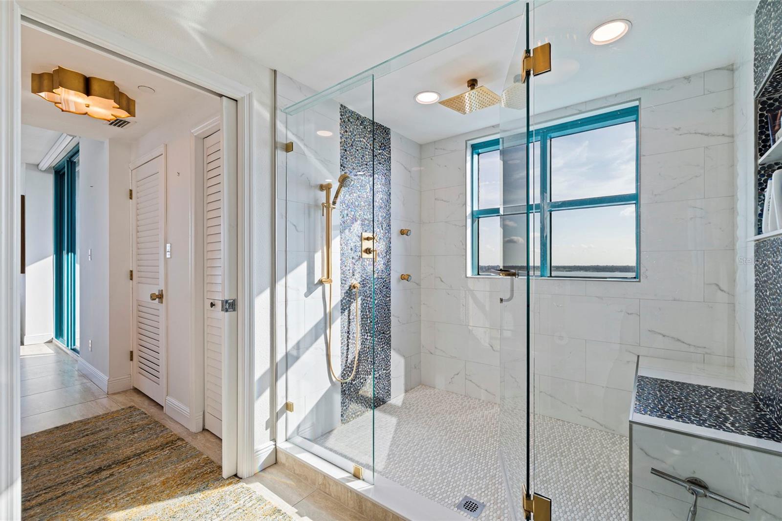 Image 26 of 69 For 1520 Gulf Boulevard 1506