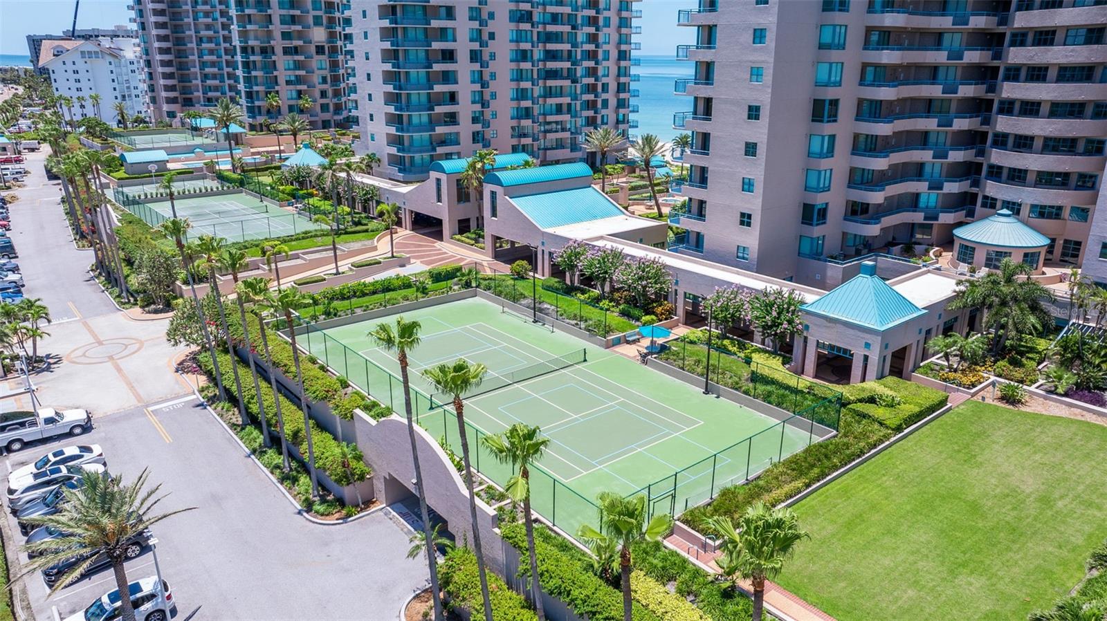 Image 39 of 69 For 1520 Gulf Boulevard 1506