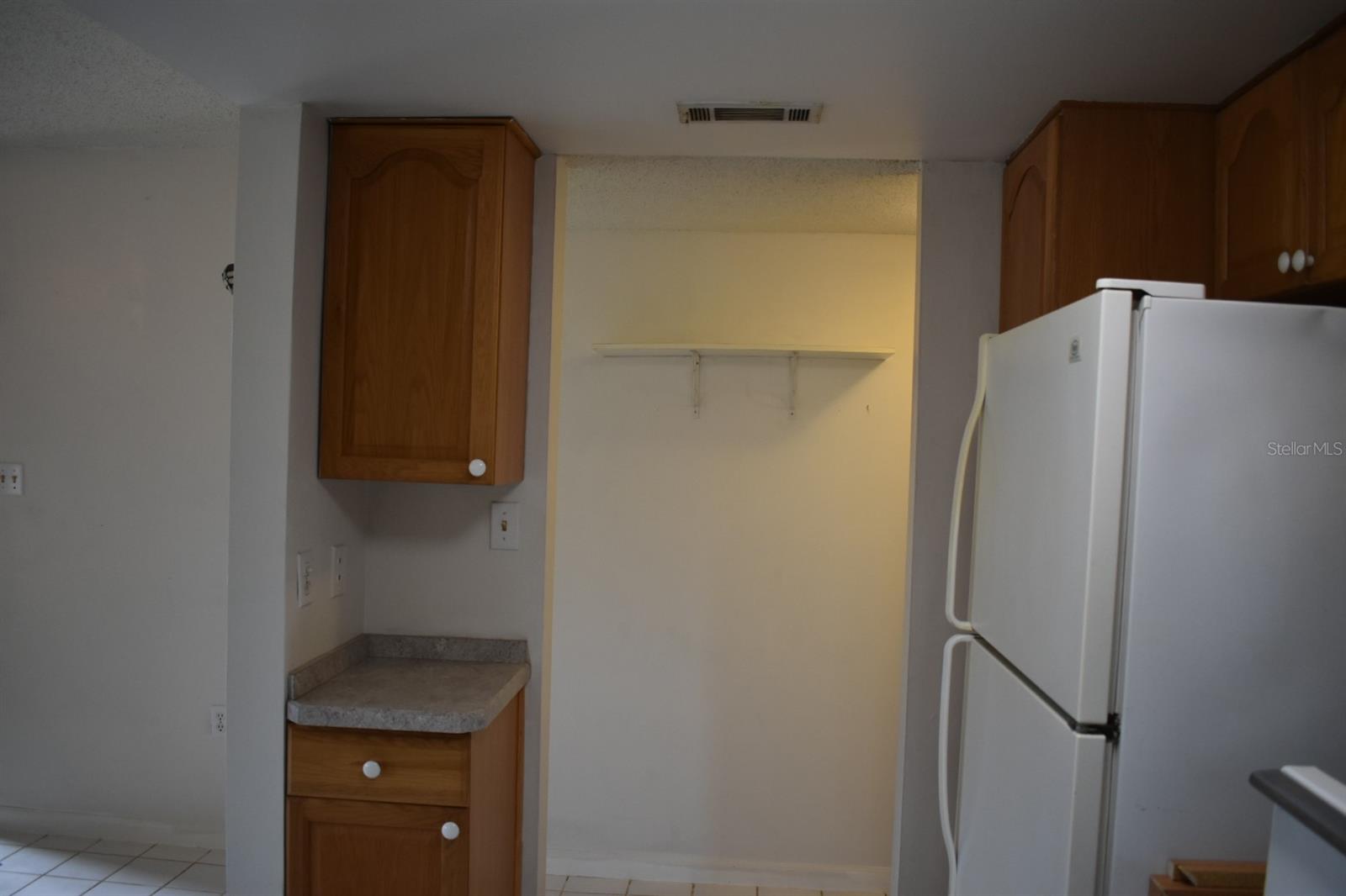 Image 13 of 58 For 7701 Starkey Road 313