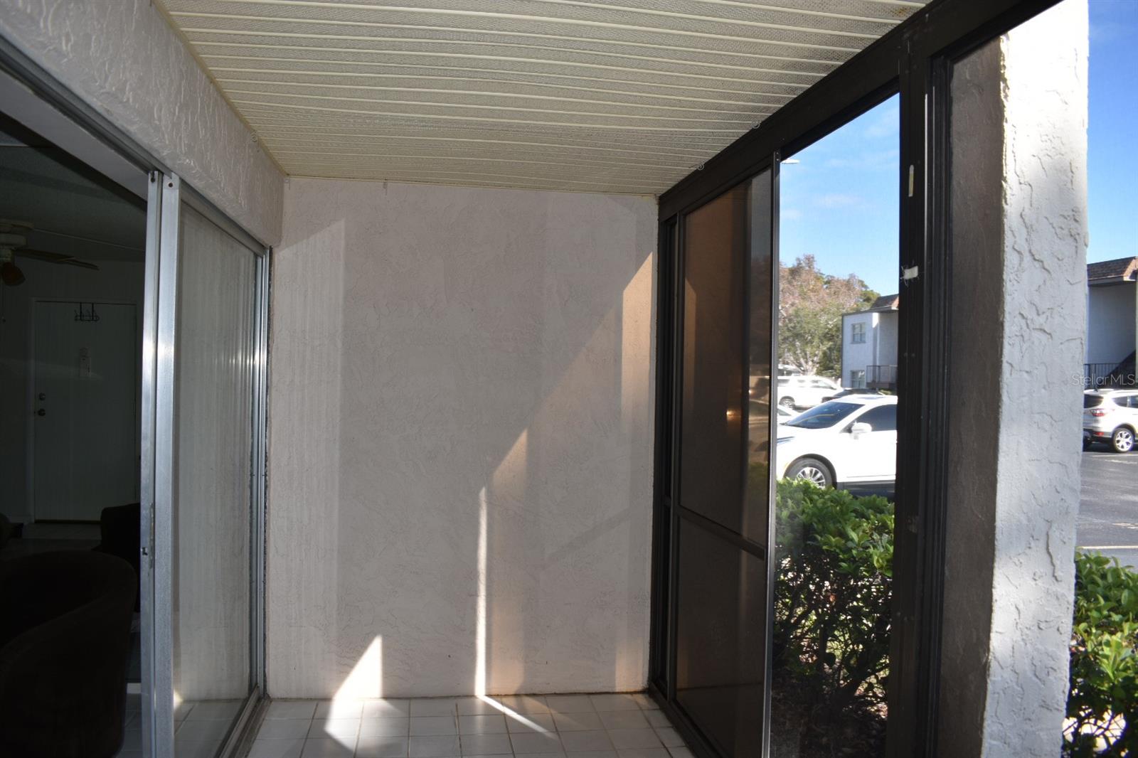 Image 17 of 58 For 7701 Starkey Road 313