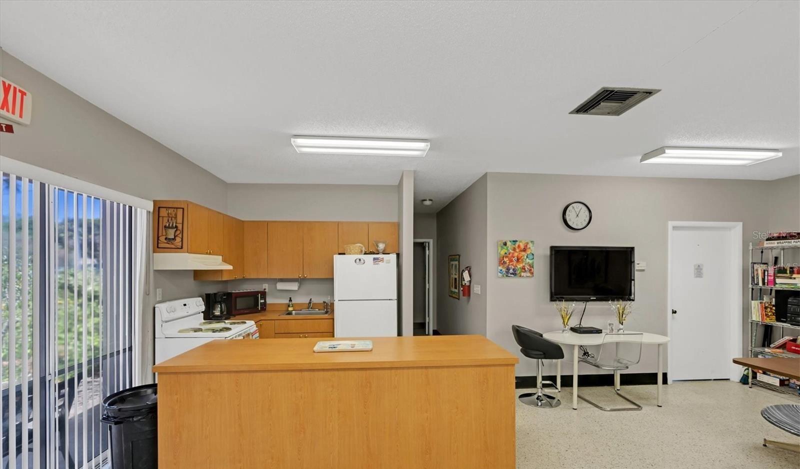 Image 22 of 22 For 1000 79th Avenue N 203