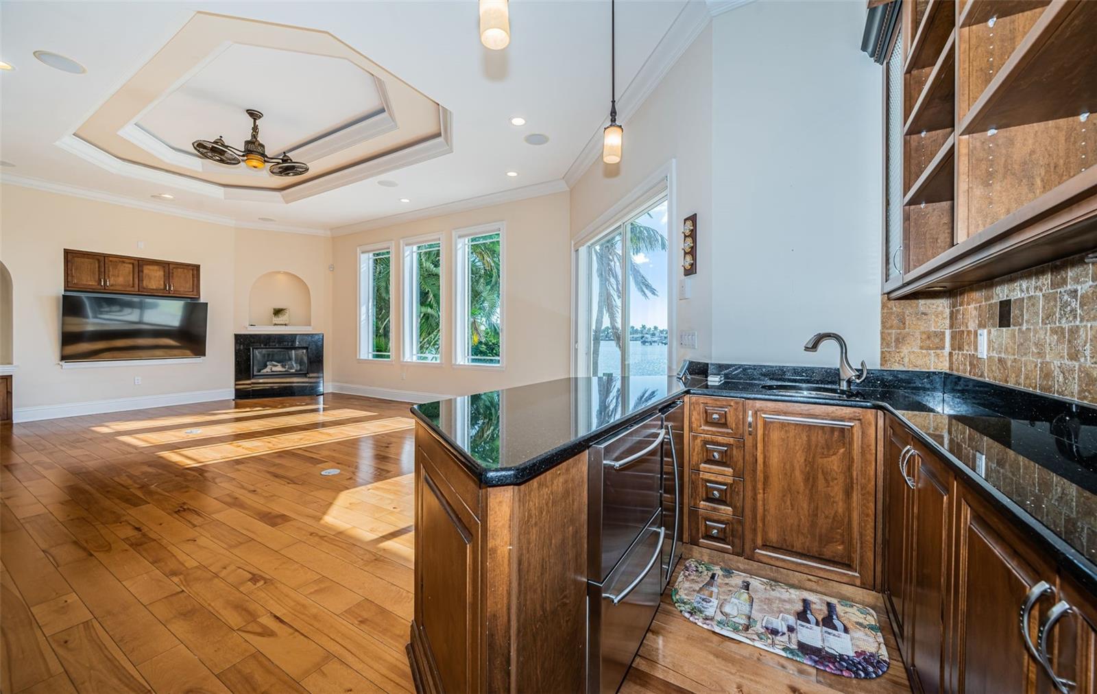 Image 26 of 76 For 7986 9th Avenue S