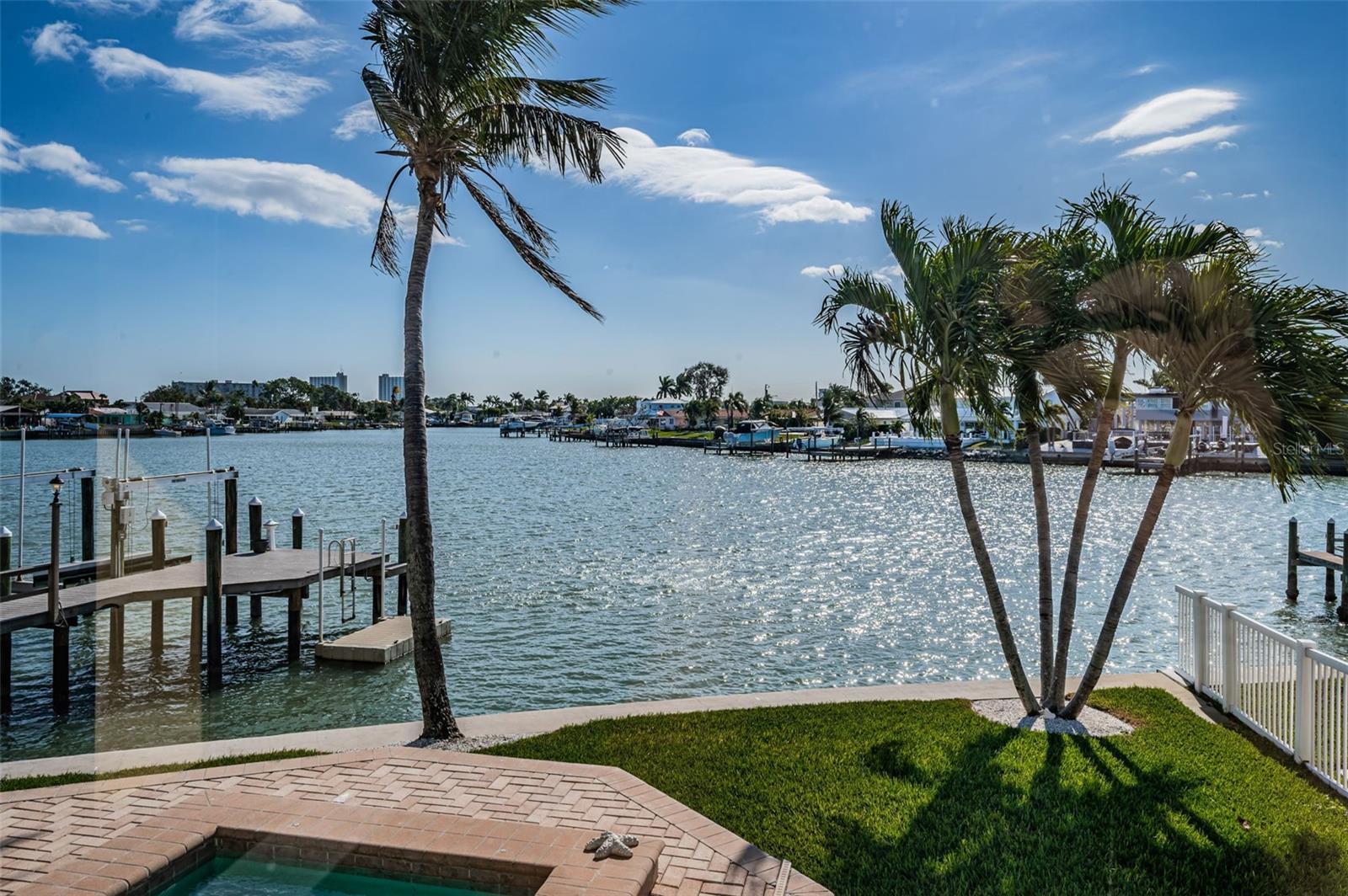 Image 31 of 76 For 7986 9th Avenue S