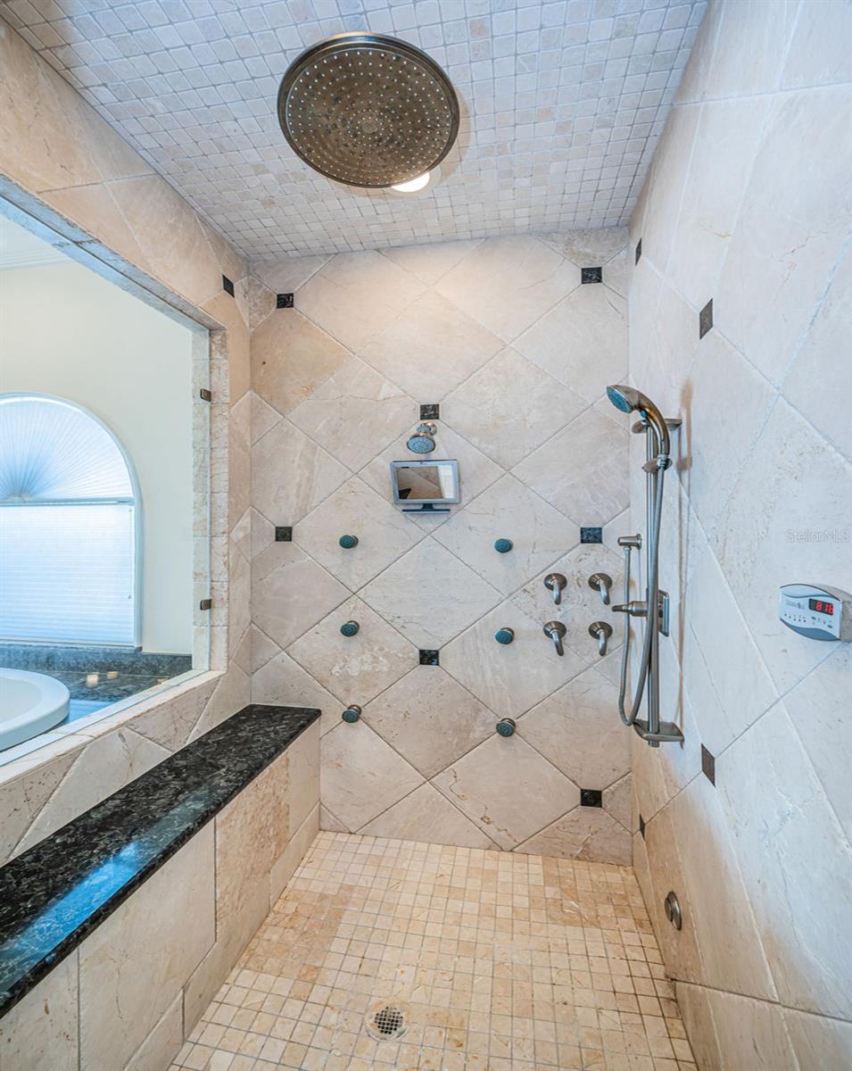 Image 34 of 76 For 7986 9th Avenue S