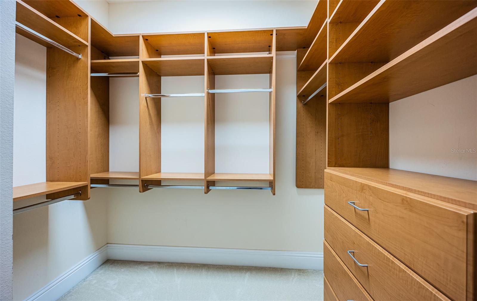 Image 60 of 76 For 7986 9th Avenue S