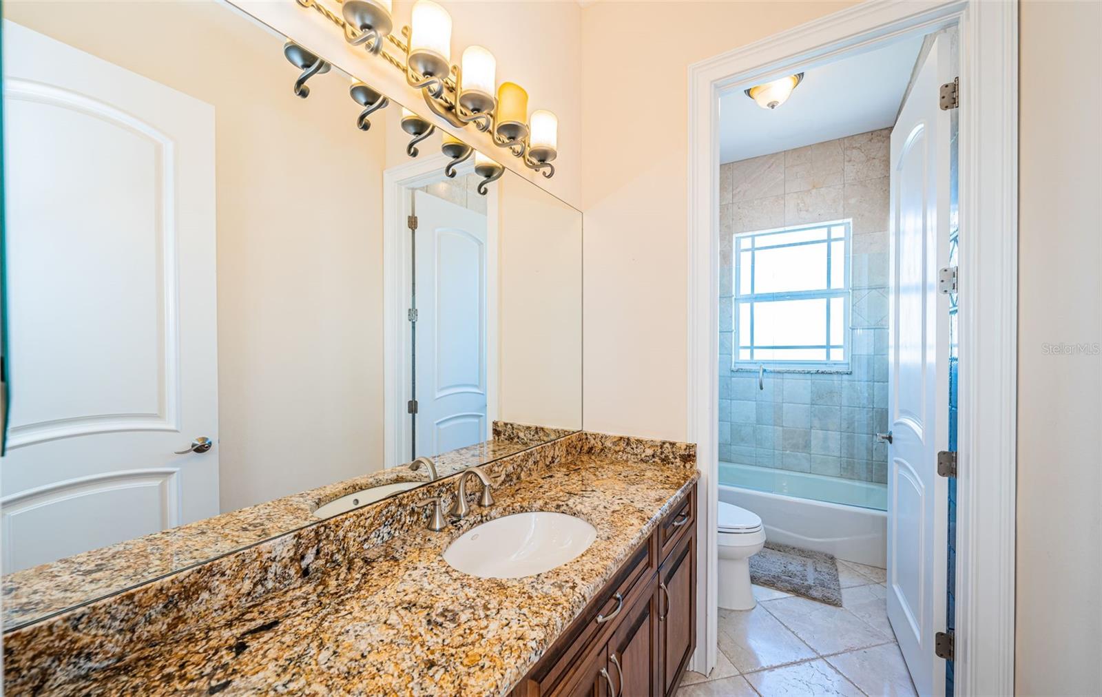 Image 64 of 76 For 7986 9th Avenue S