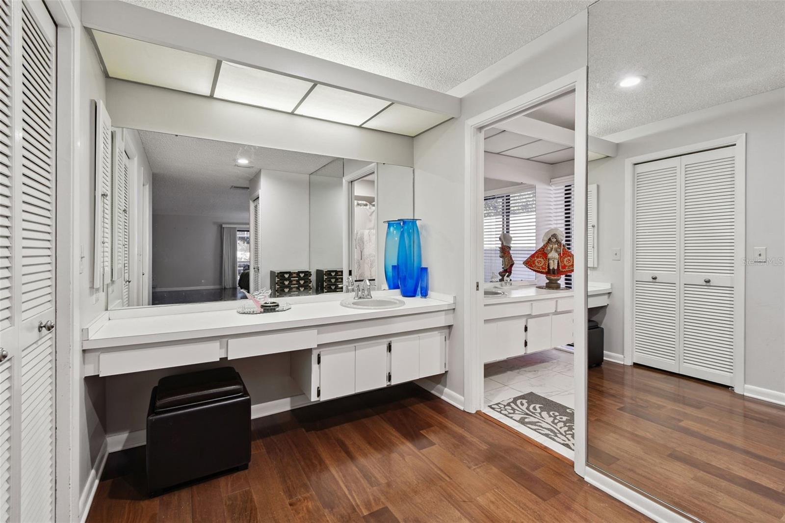 Image 16 of 55 For 2515 Rich Mar Lane