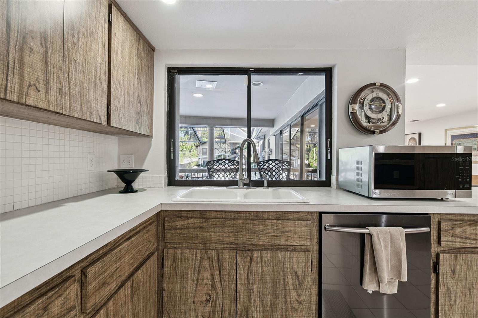 Image 20 of 55 For 2515 Rich Mar Lane