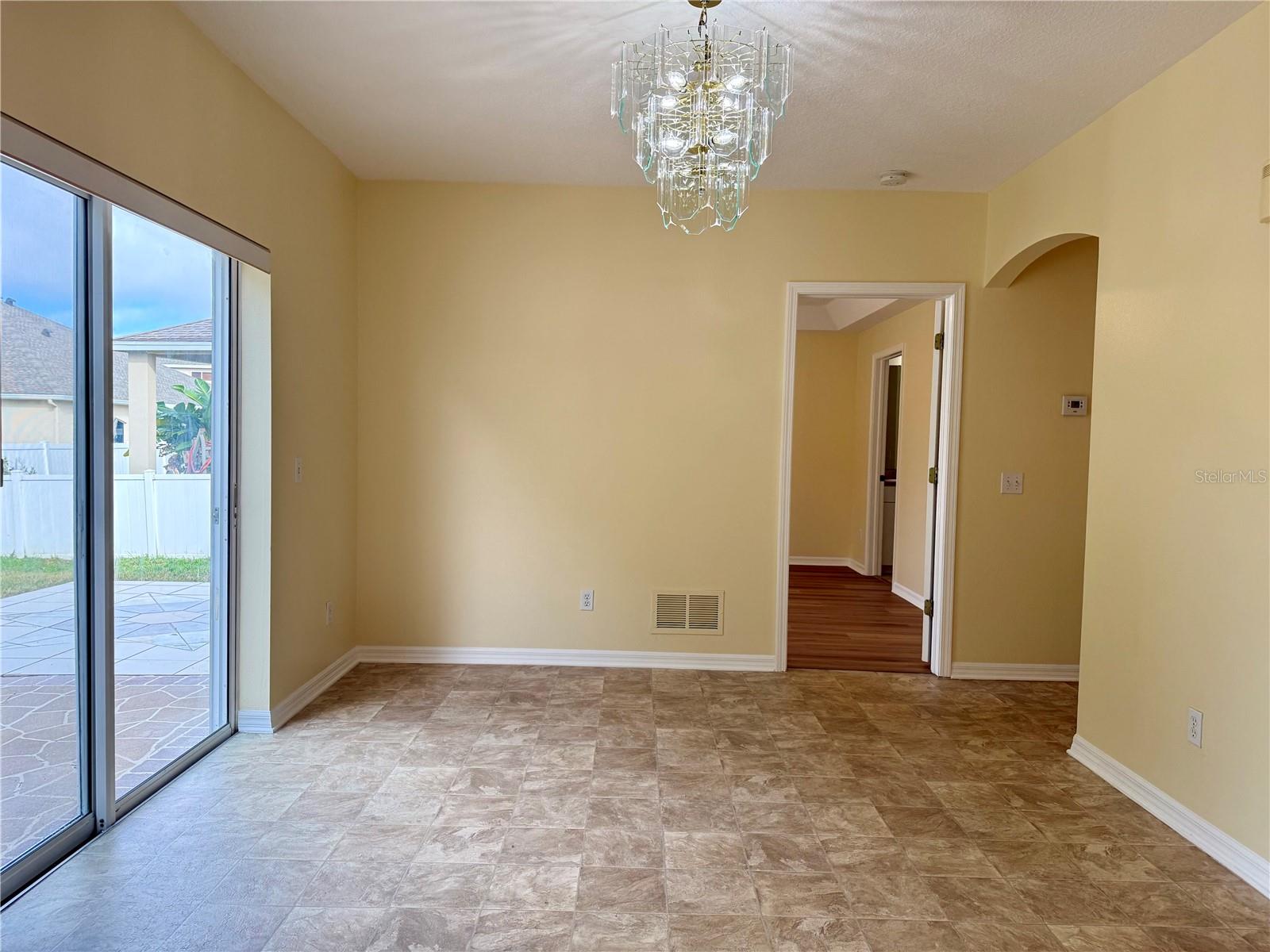 Image 10 of 30 For 2521 Maylin Drive