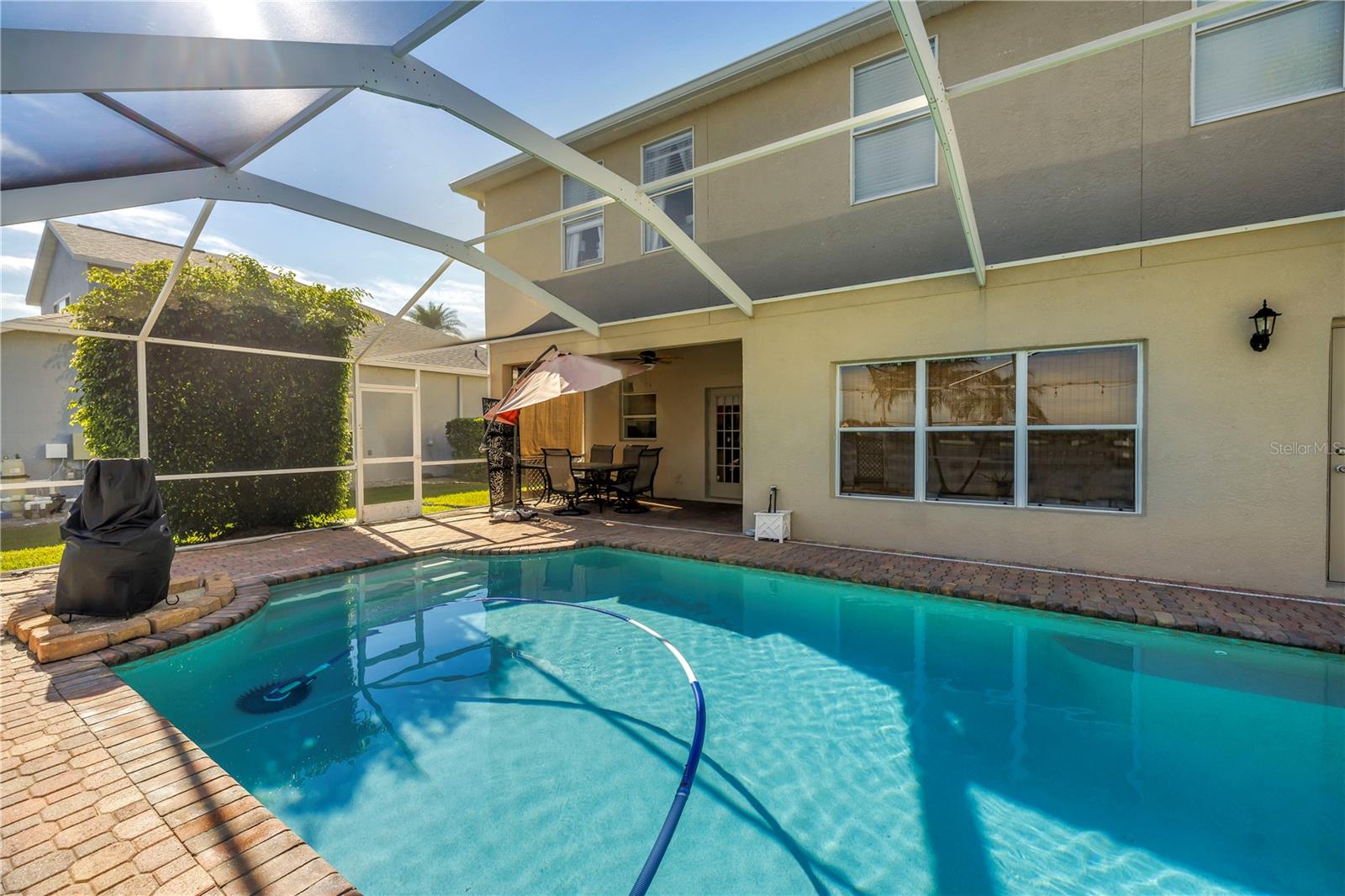 Image 52 of 74 For 22554 Cliffside Way