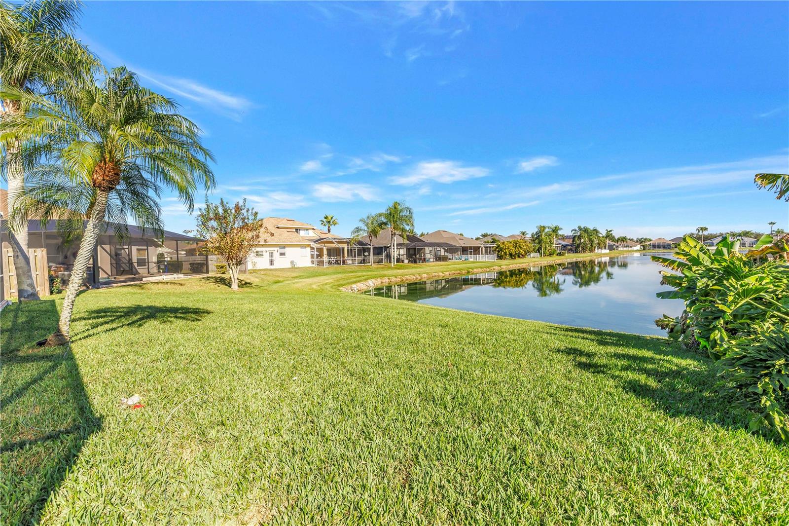 Image 55 of 74 For 22554 Cliffside Way