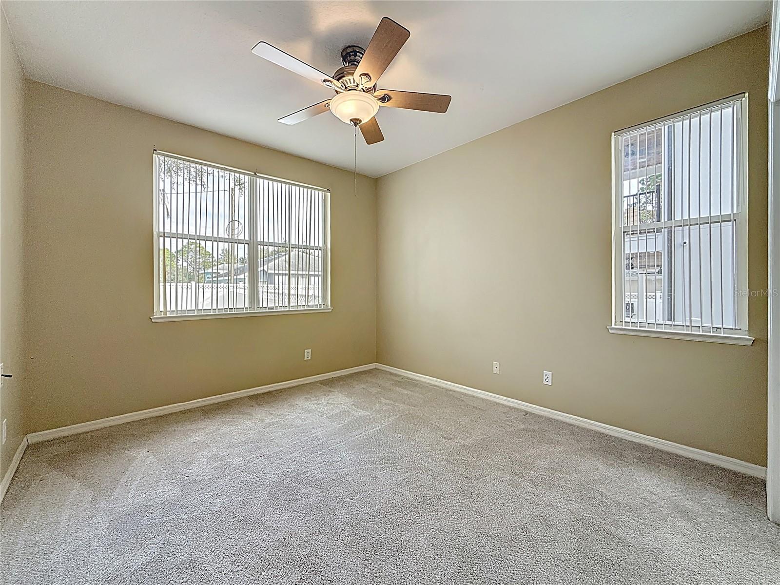 Image 28 of 48 For 402 Carolina Avenue