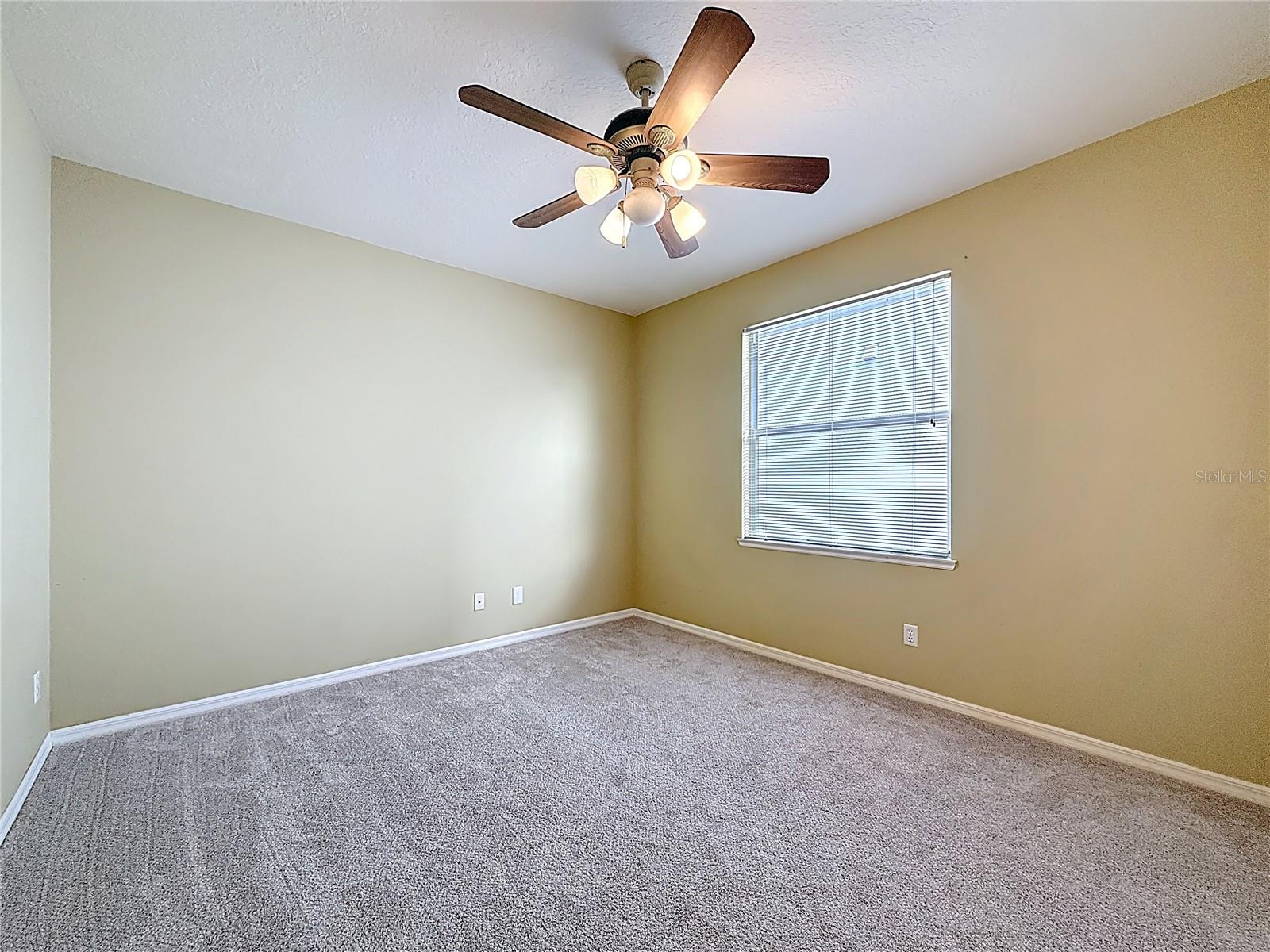 Image 33 of 48 For 402 Carolina Avenue