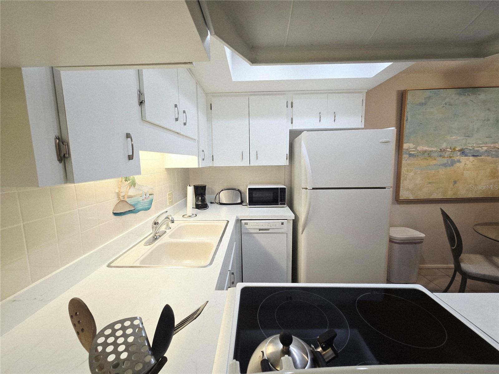 Image 11 of 52 For 4345 Tahitian Gardens Circle J