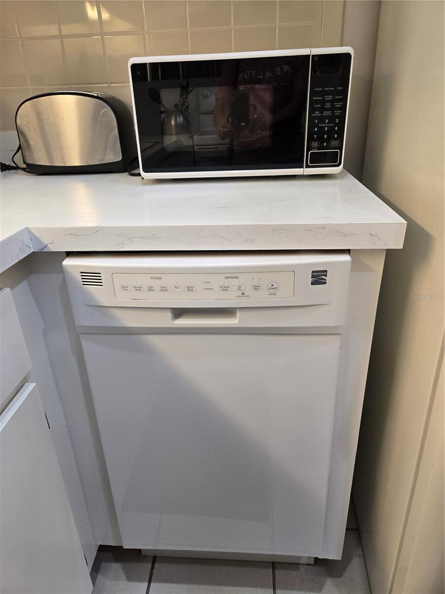 Image 12 of 52 For 4345 Tahitian Gardens Circle J