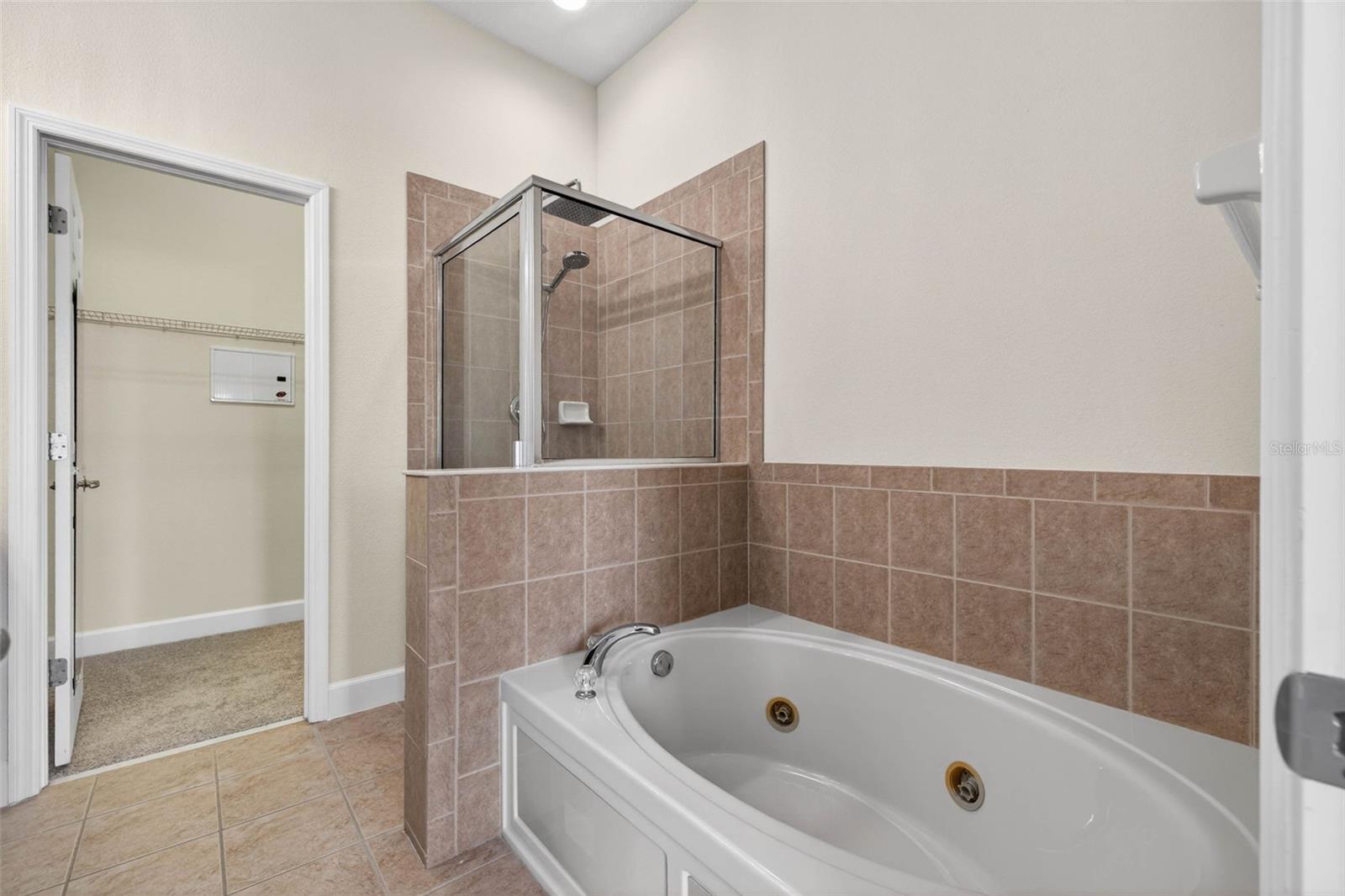 Image 24 of 34 For 6834 46th Way N