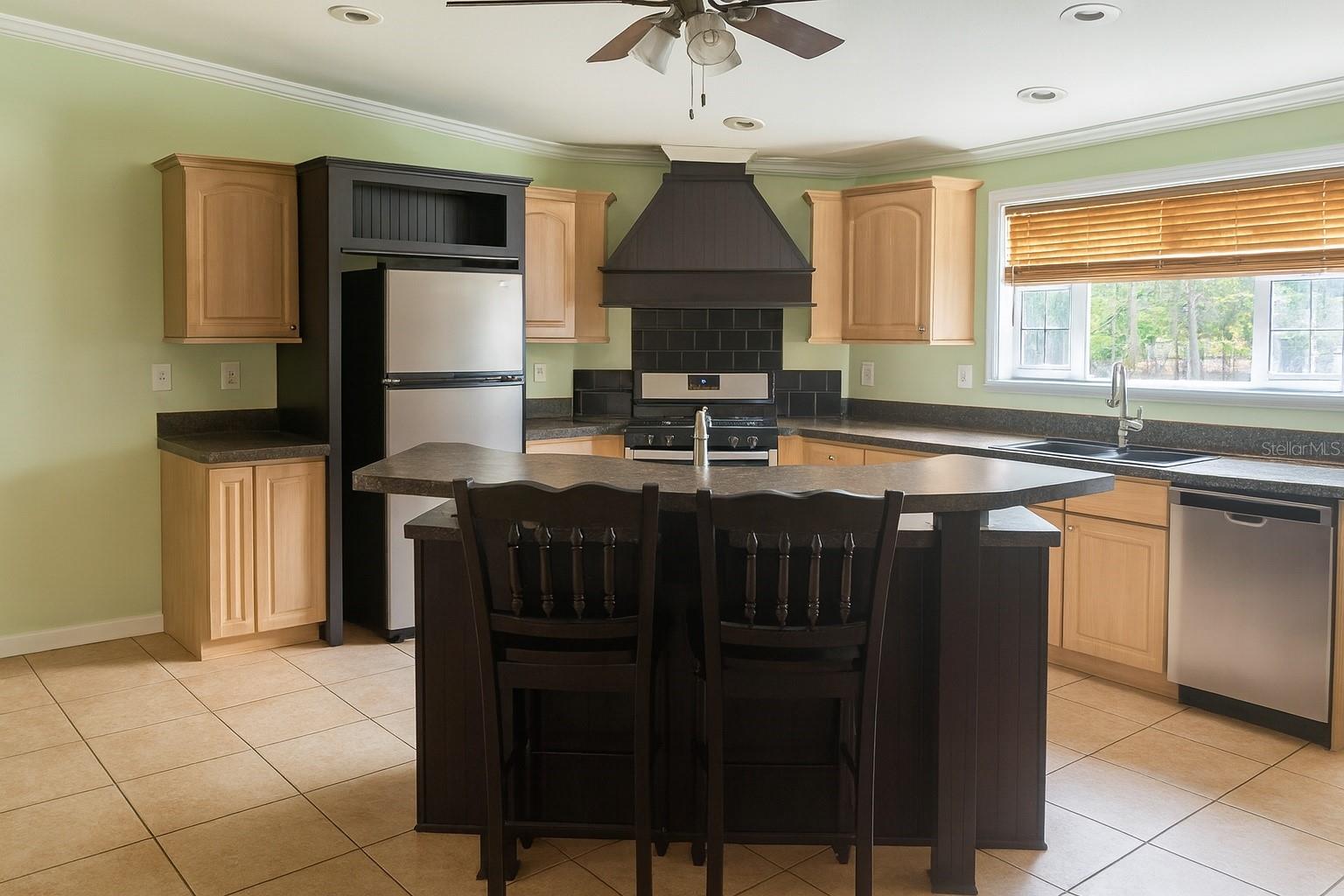 Image 3 of 3 For 41310 Merrick Road