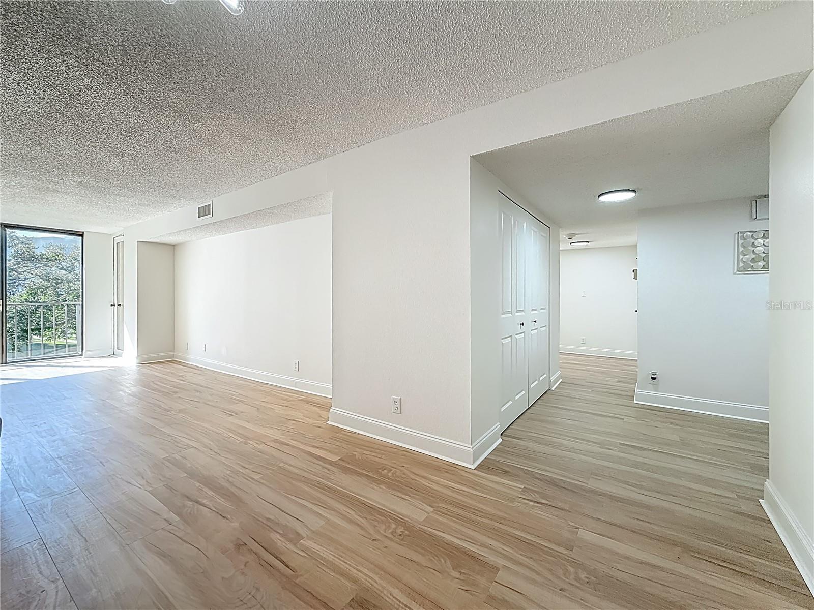 Image 16 of 54 For 220 Belleview Boulevard 412