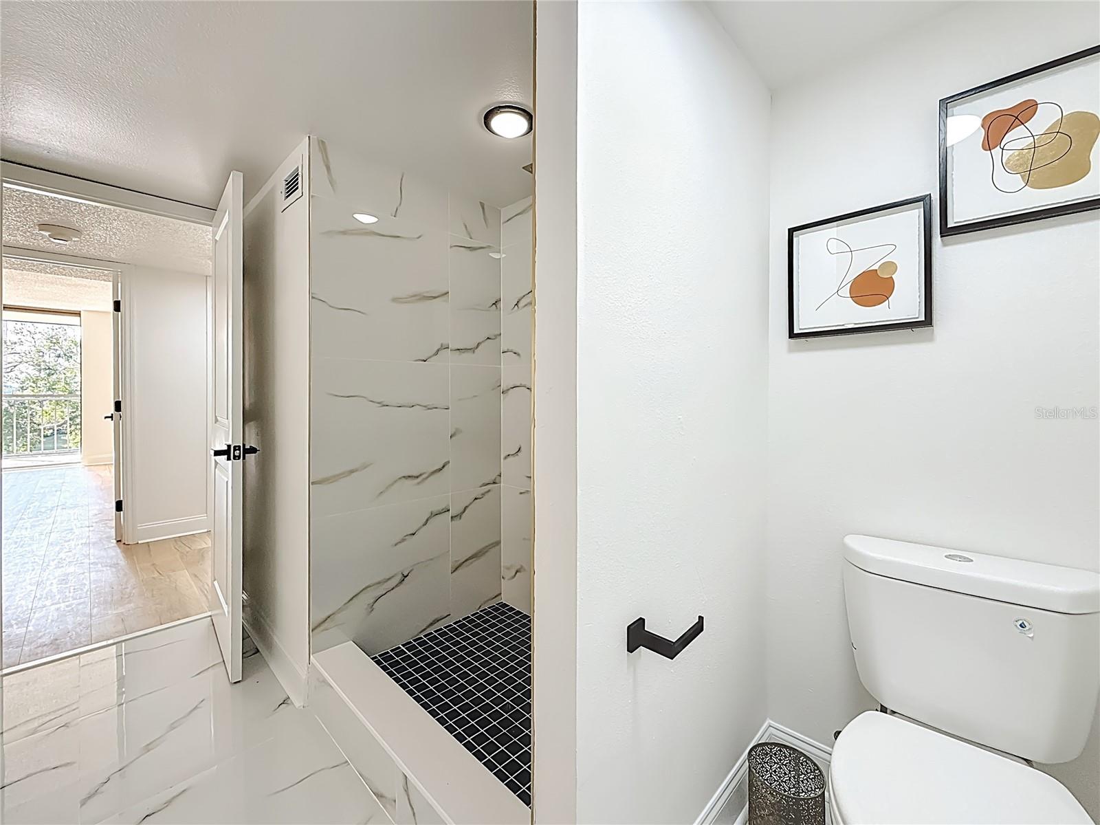 Image 29 of 54 For 220 Belleview Boulevard 412