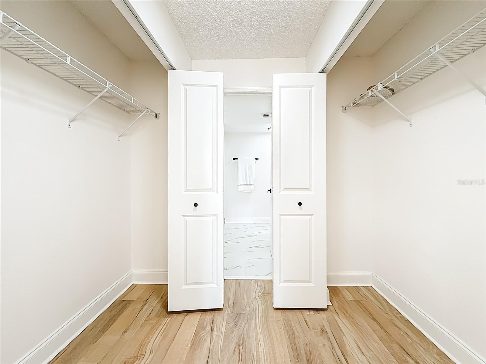 Image 36 of 54 For 220 Belleview Boulevard 412