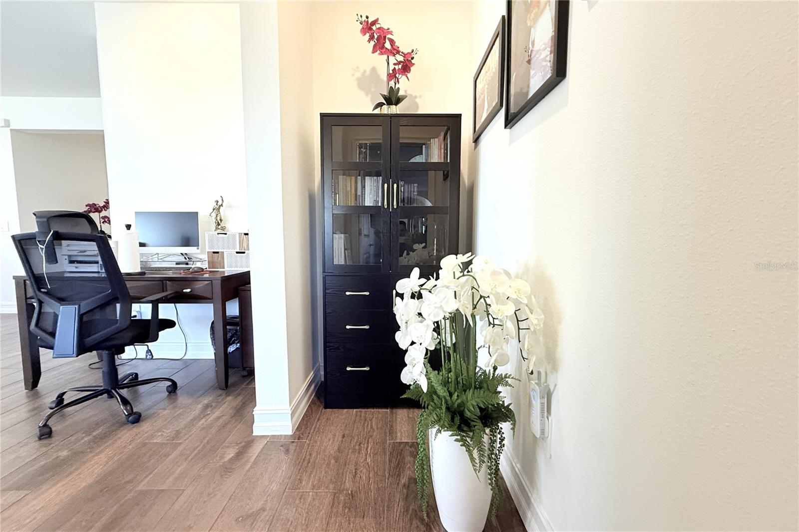 Image 28 of 47 For 18331 Serene Lake Loop