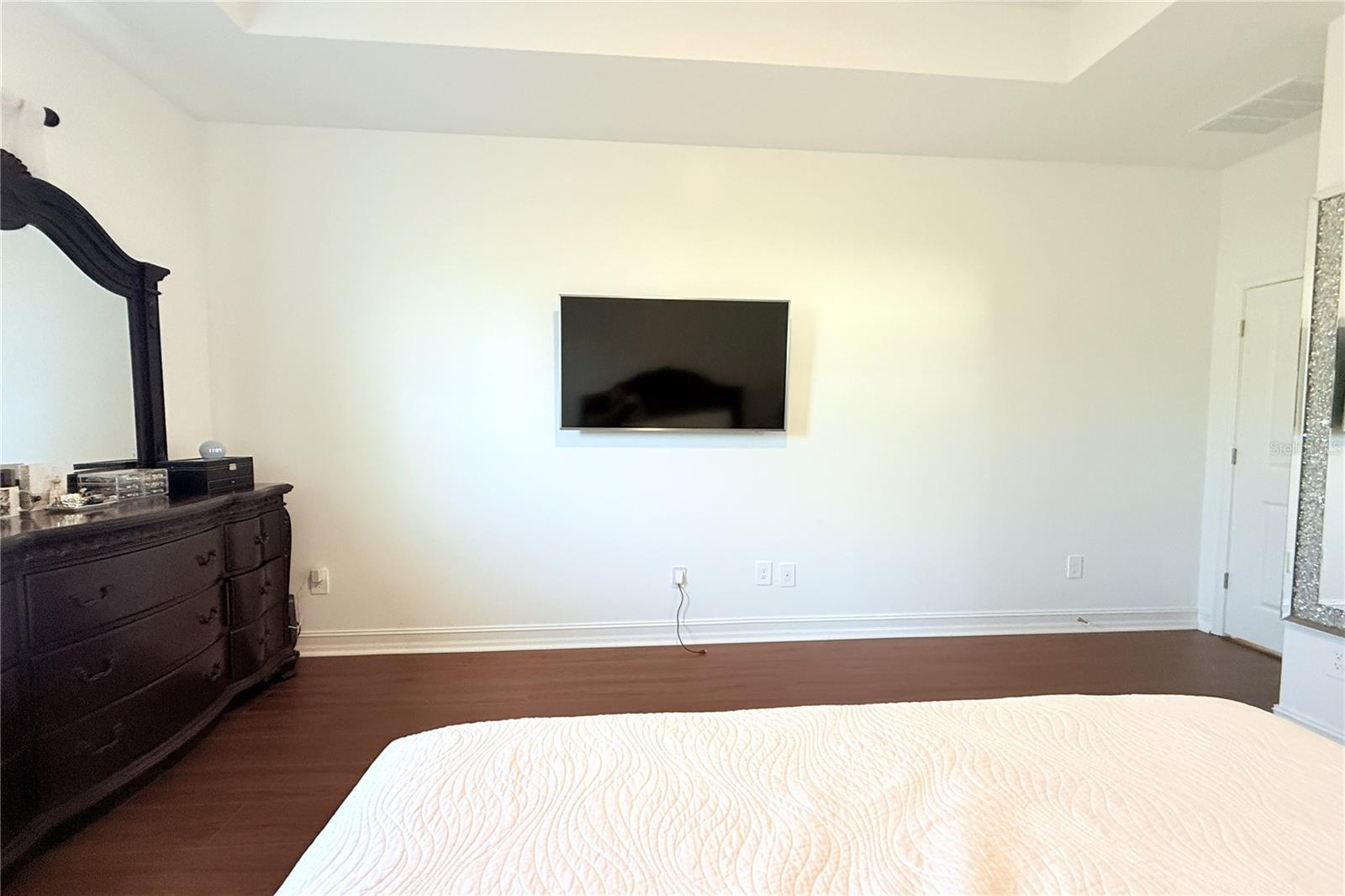 Image 31 of 47 For 18331 Serene Lake Loop