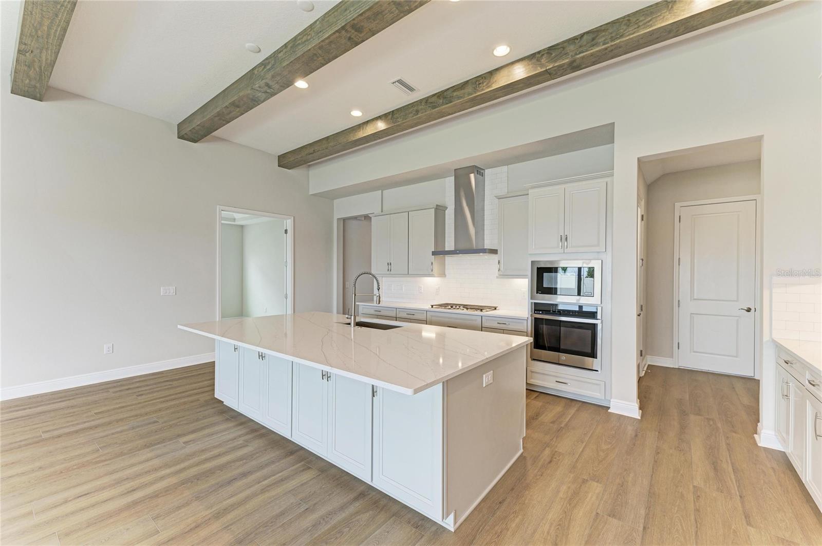 Image 12 of 40 For 10904 Spring Sapling Circle