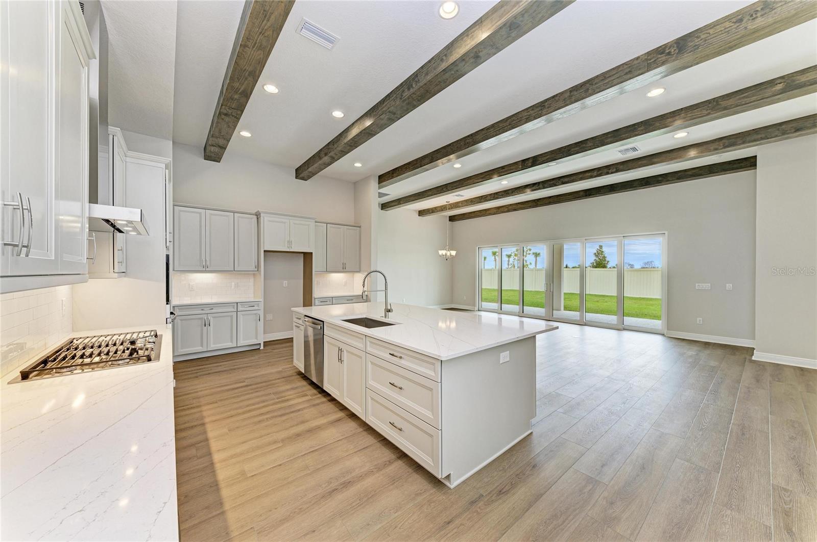 Image 13 of 40 For 10904 Spring Sapling Circle