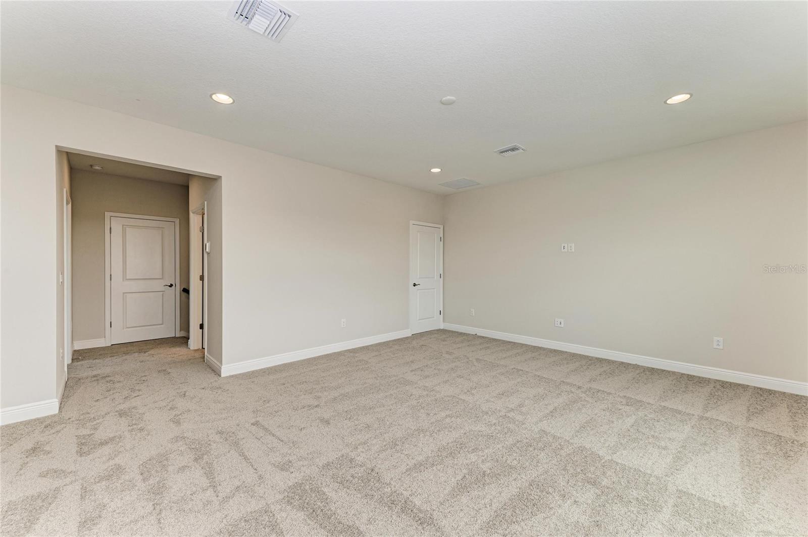 Image 35 of 40 For 10904 Spring Sapling Circle