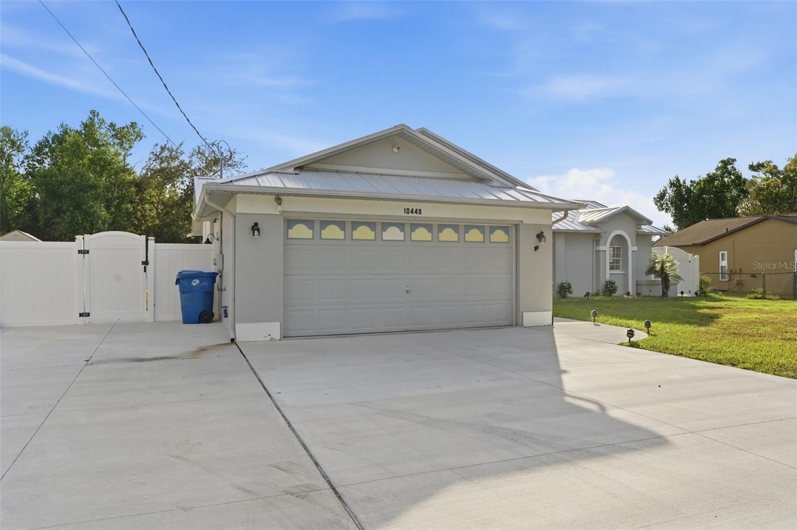 Image 11 of 54 For 10448 Utah Street