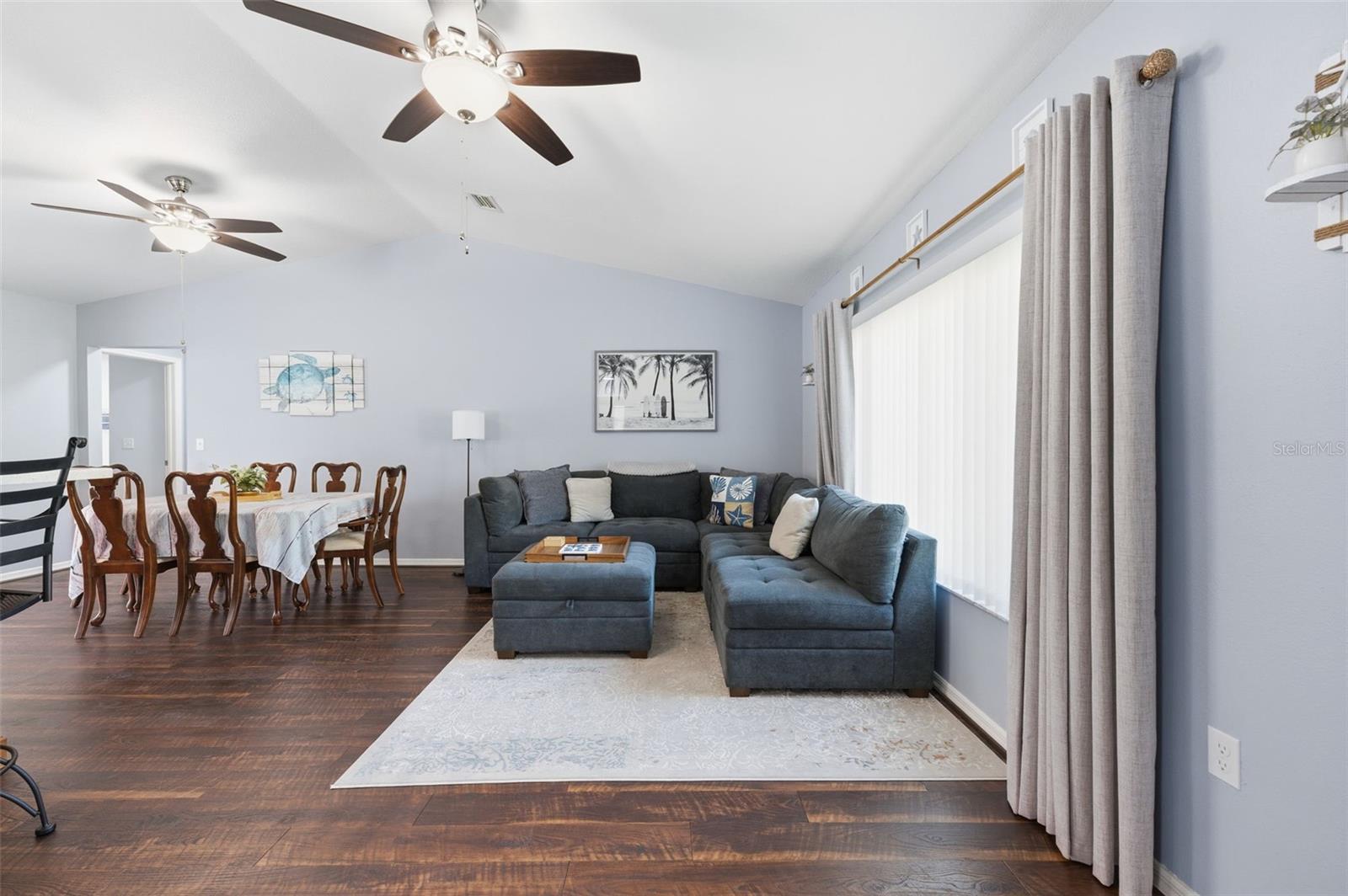 Image 26 of 54 For 10448 Utah Street