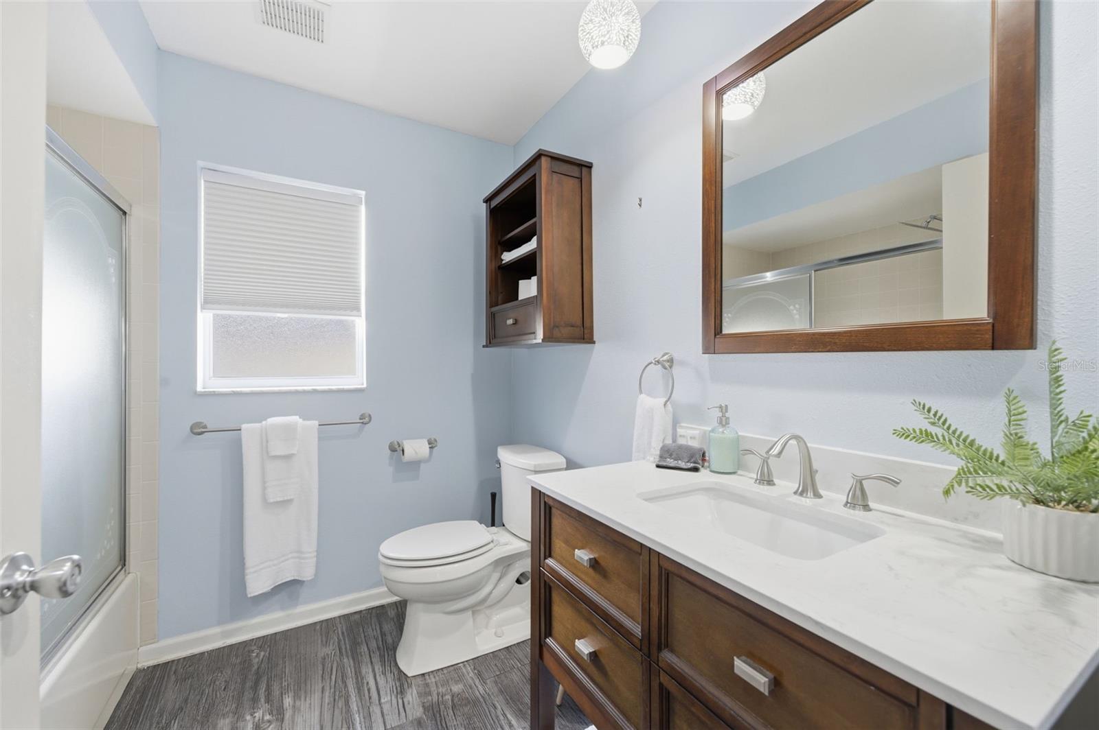 Image 40 of 54 For 10448 Utah Street