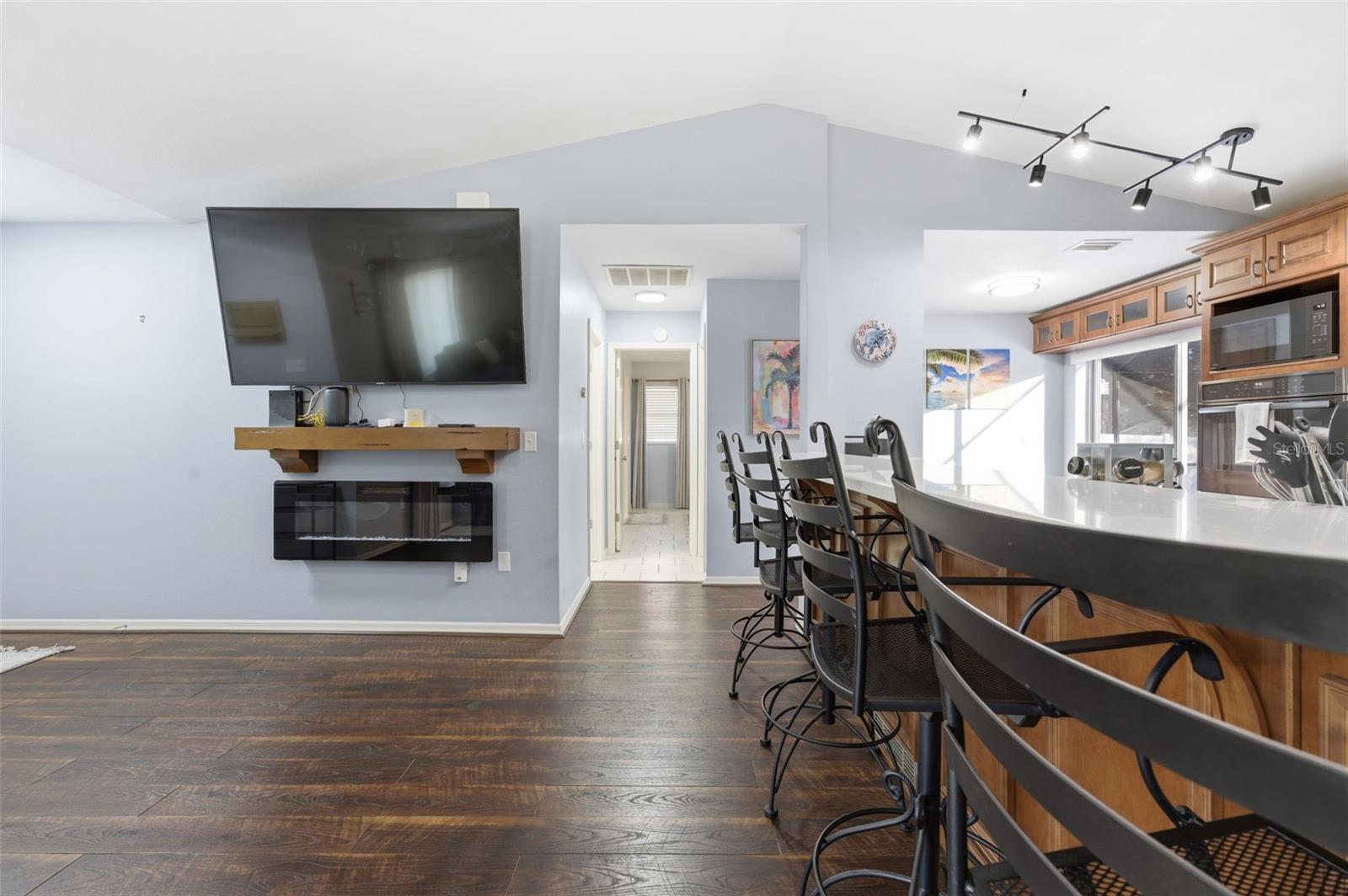 Image 45 of 54 For 10448 Utah Street