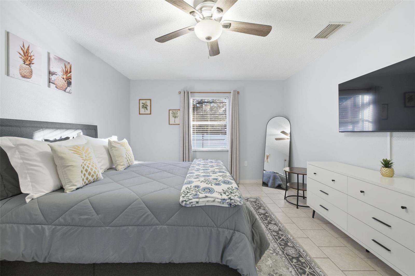 Image 48 of 54 For 10448 Utah Street