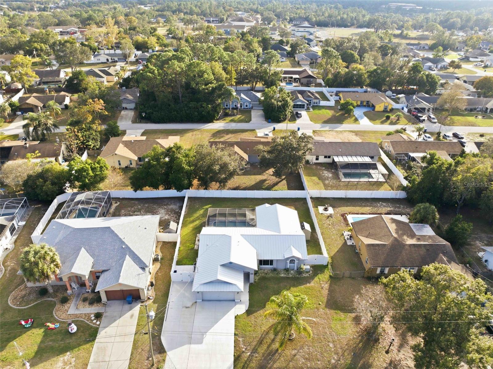 Image 5 of 54 For 10448 Utah Street