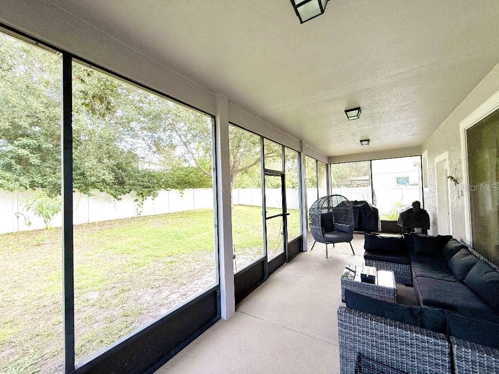 Image 27 of 40 For 4934 Oakway Drive