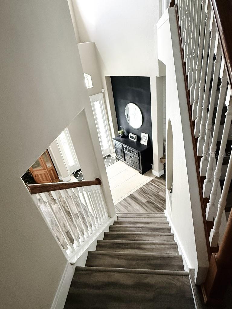 Image 28 of 40 For 4934 Oakway Drive