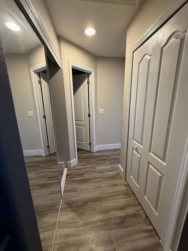 Image 34 of 40 For 4934 Oakway Drive