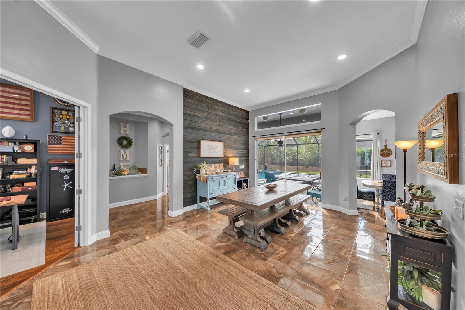 Image 11 of 73 For 1031 Emerald Hill Way