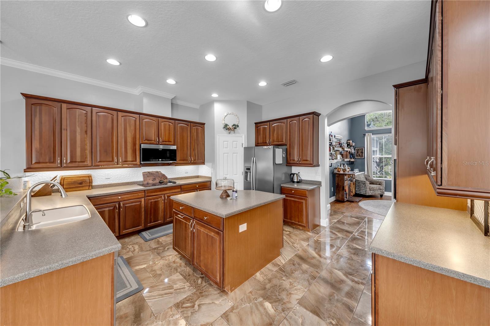 Image 23 of 73 For 1031 Emerald Hill Way