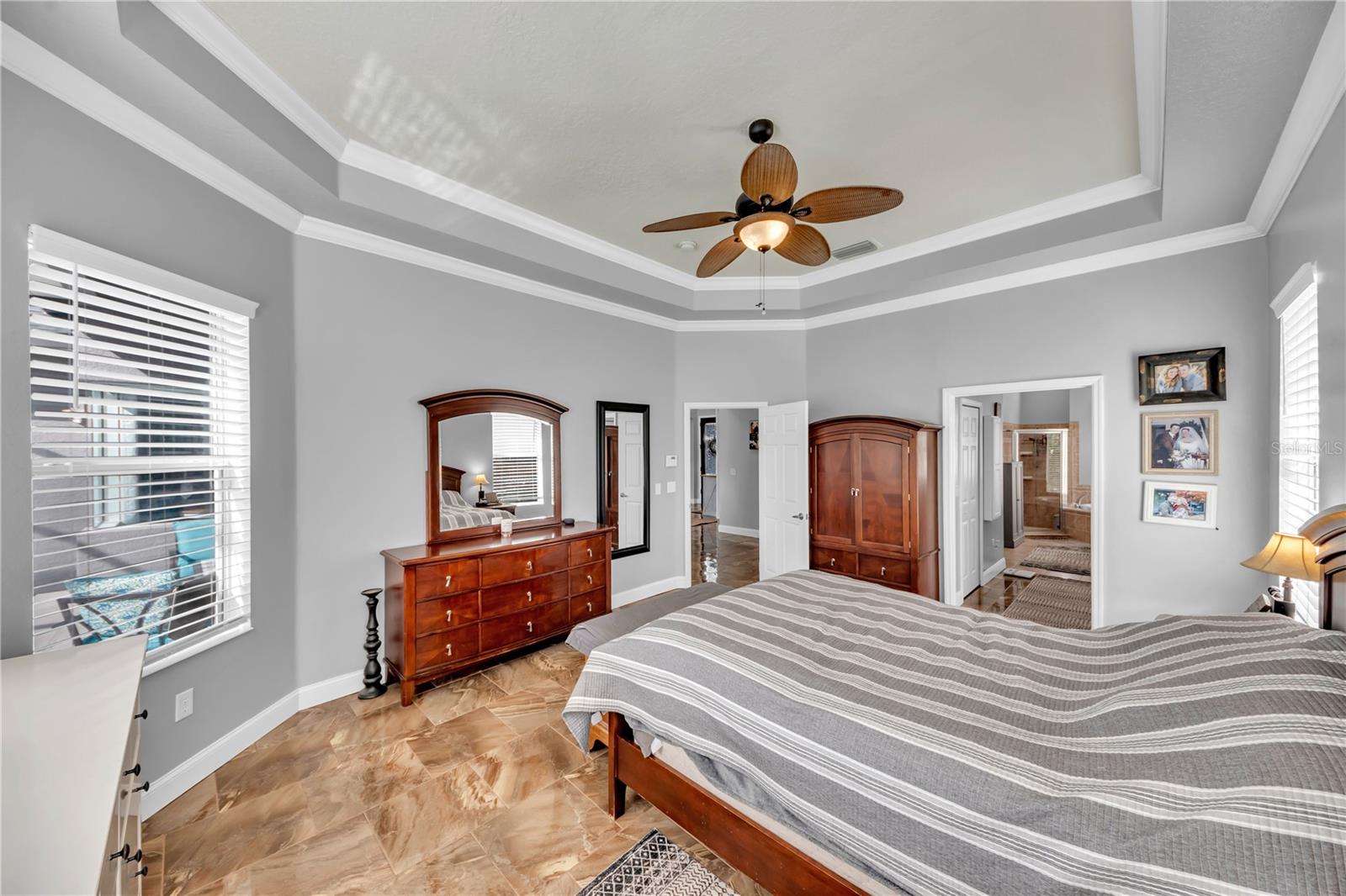 Image 28 of 73 For 1031 Emerald Hill Way