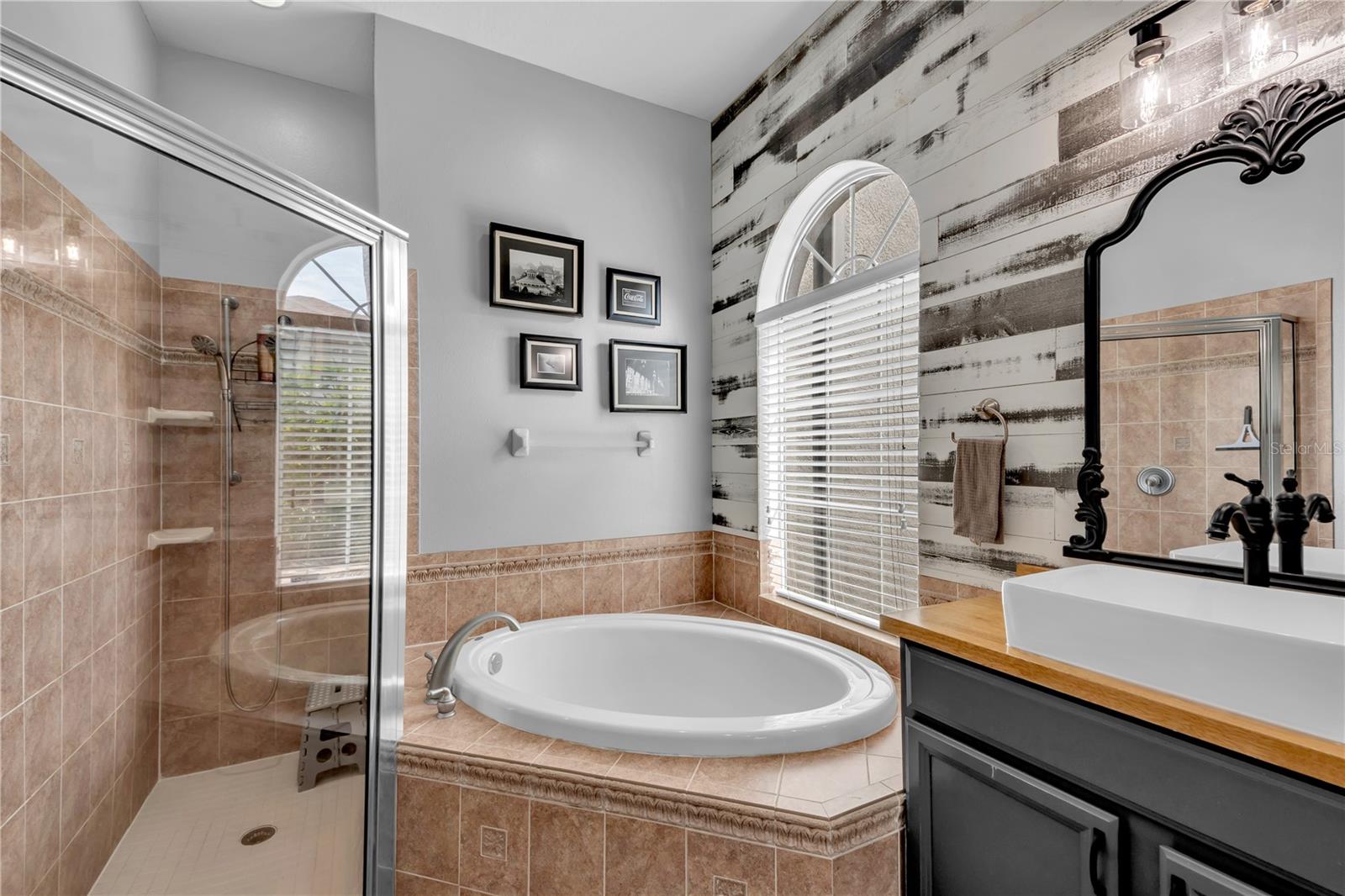 Image 30 of 73 For 1031 Emerald Hill Way