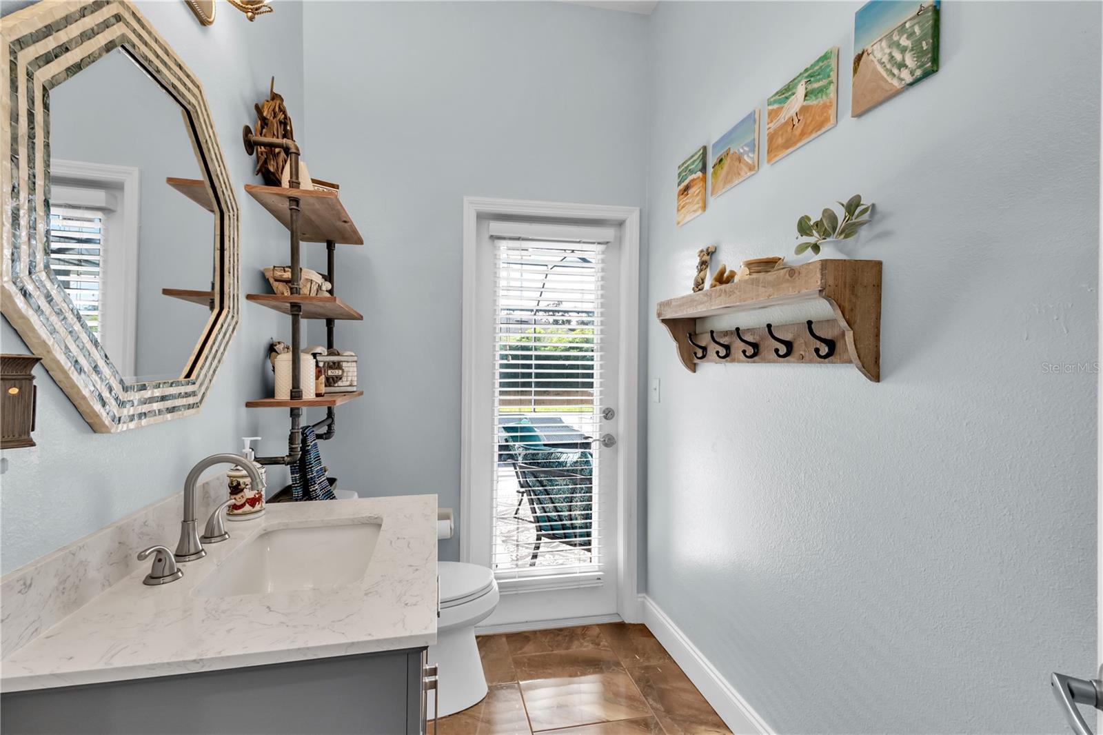 Image 40 of 73 For 1031 Emerald Hill Way