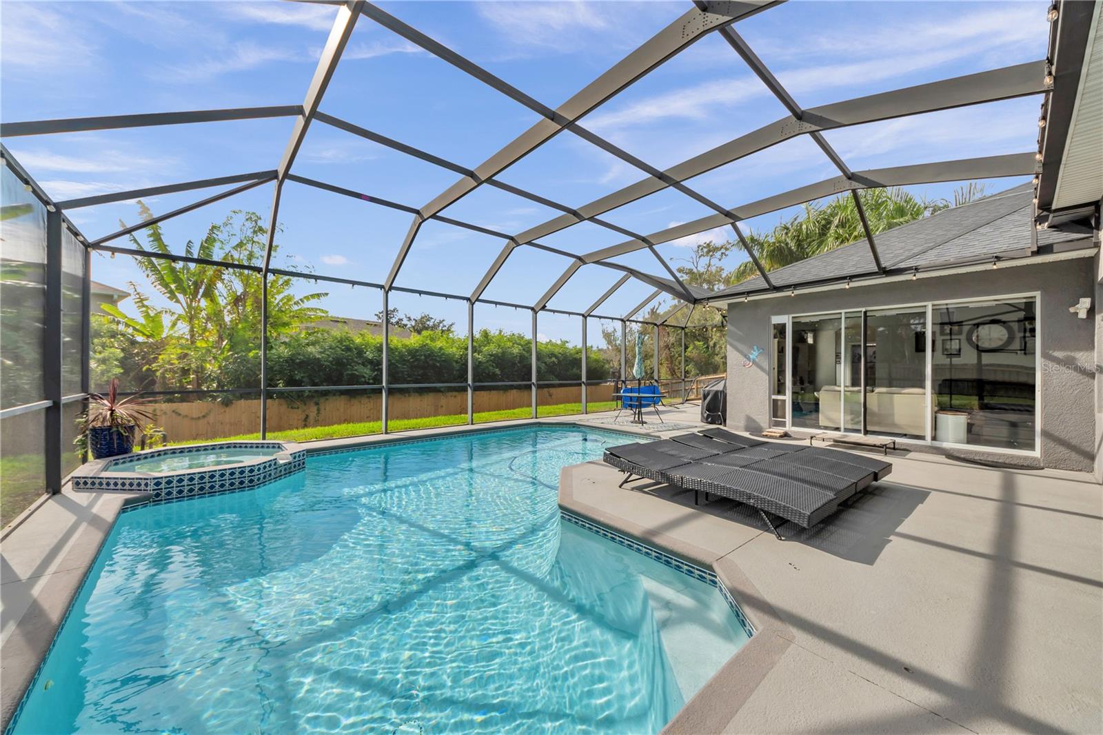 Image 42 of 73 For 1031 Emerald Hill Way