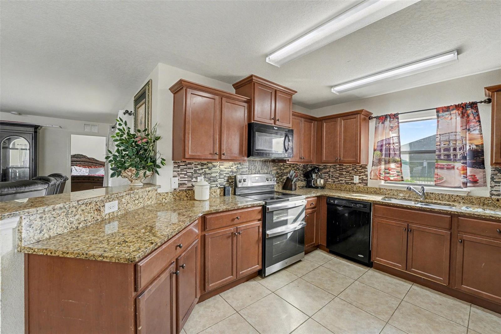 Image 12 of 36 For 5630 Elsinore Way