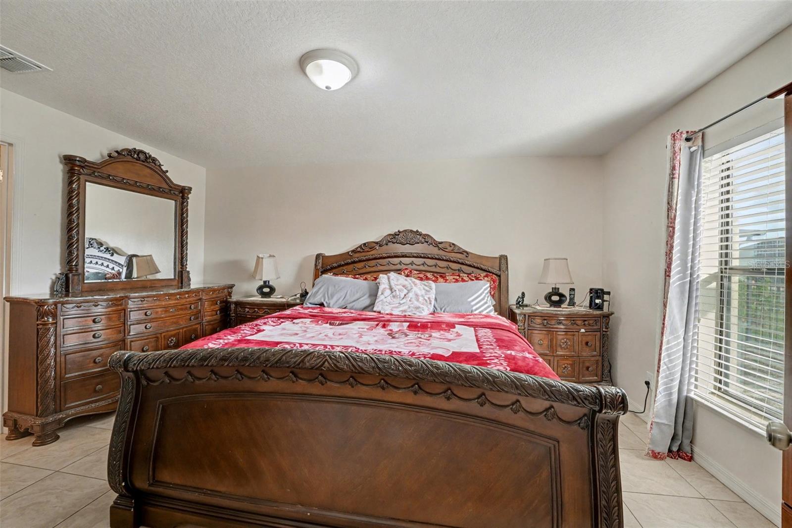 Image 15 of 36 For 5630 Elsinore Way