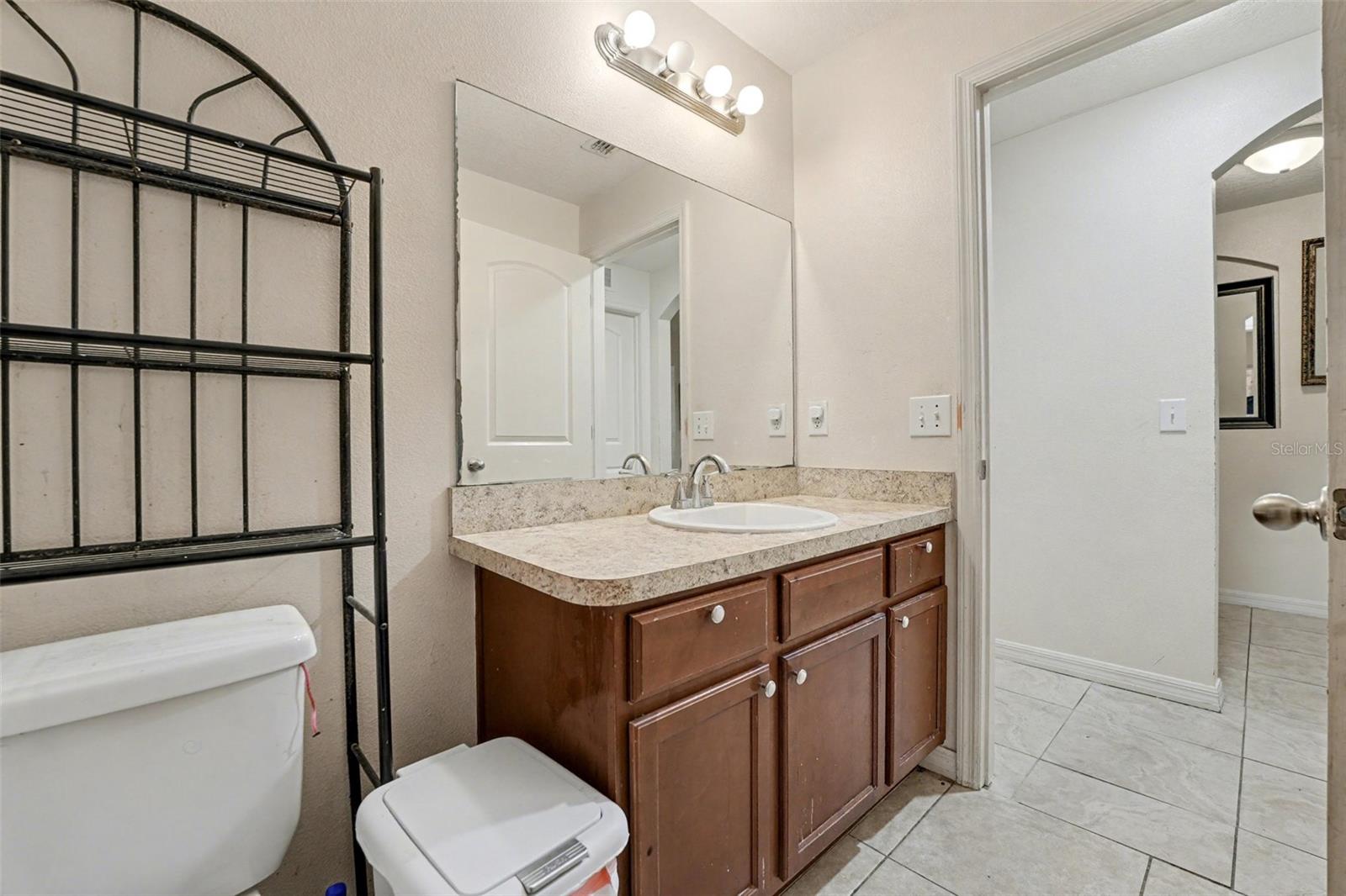 Image 24 of 36 For 5630 Elsinore Way