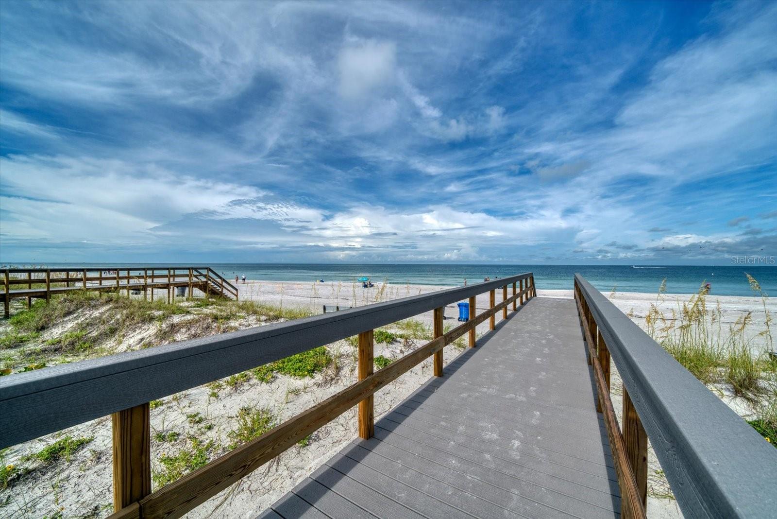 Image 34 of 39 For 9815 Harrell Avenue 503